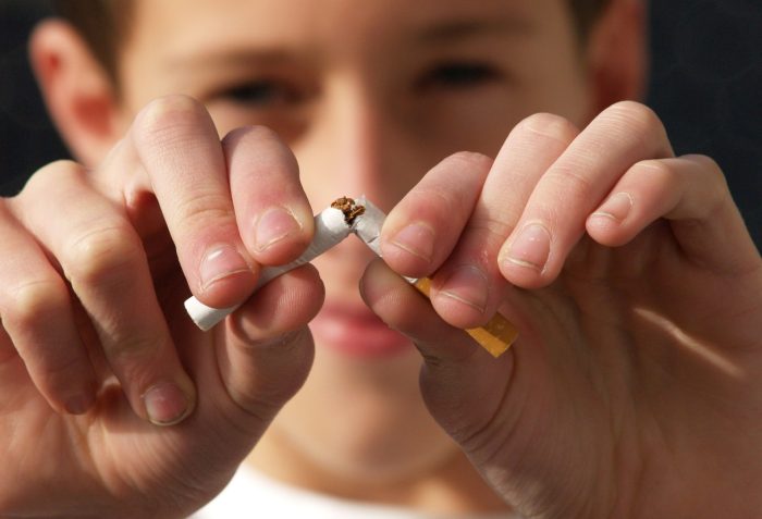 Grand Rapids Mi Dentist | Tobacco & Your Teeth: The Risks Of Chewing And Smoking